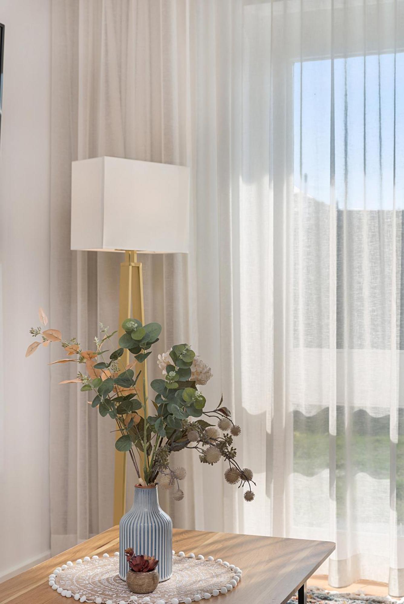 Comfy Studio With Shared Backyard Near Racecourse Carnegie エクステリア 写真